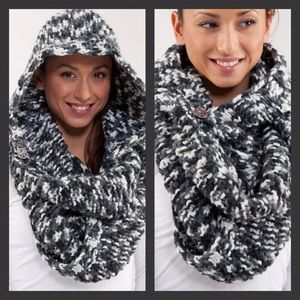 Lululemon Hickey Hider Scarf Wrap